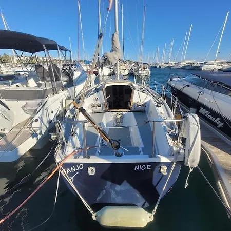Botel Voilier Flush Poker Saint-Raphael (Var)